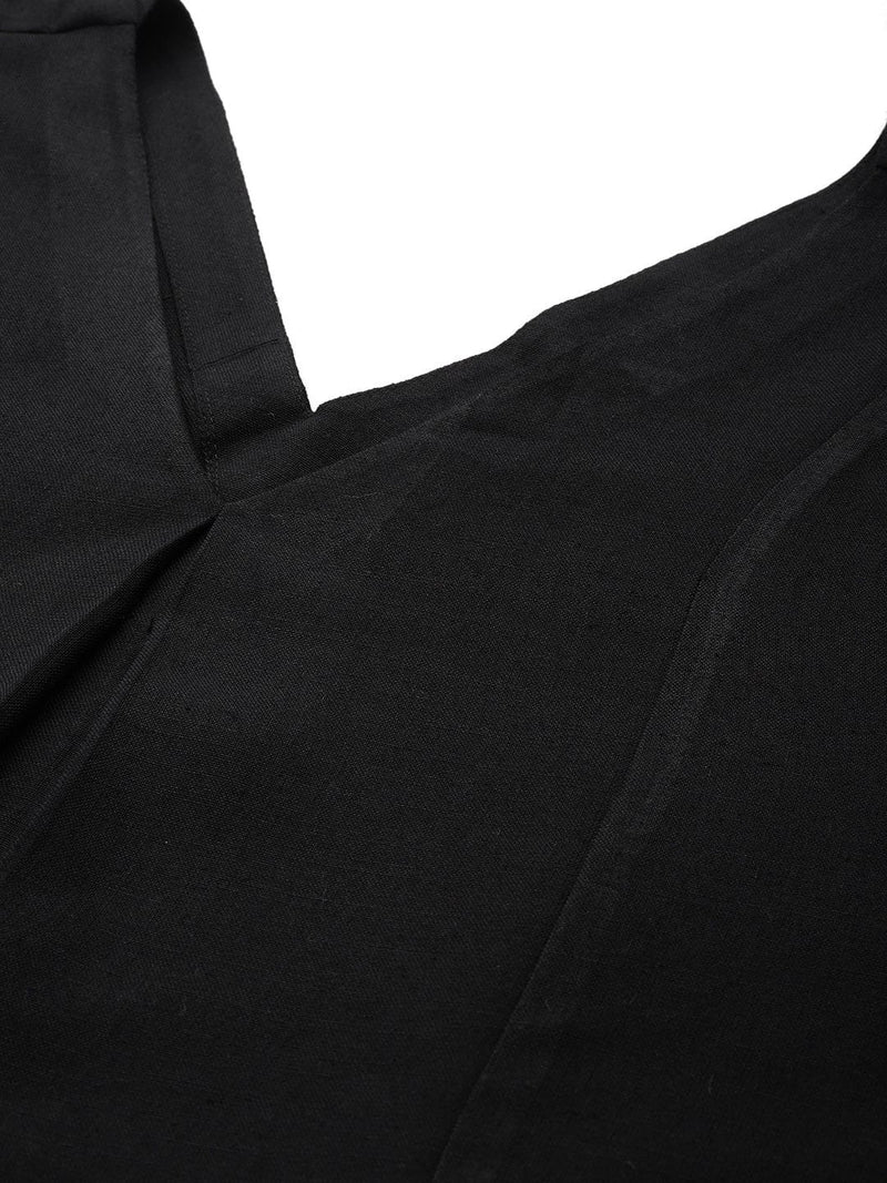 Varanga Women Plus Size Black Solid A-Line Kurta Paired With Tonal Bottom