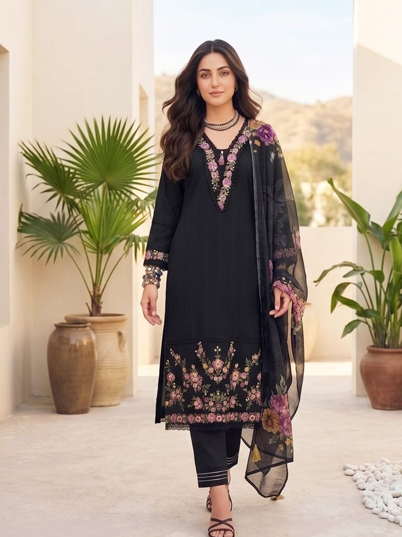 Varanga Women Floral Motif Thread Embroidered & Orangza Lace Detailed Kurta With Trouser & Dupatta