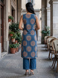 Women's Blue Geometric Printed Sleeveless Straight Kurta