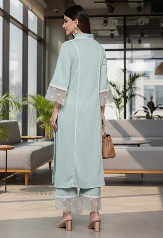 Varanga Women Sea Green Organza And Lace Detailed Kurta Set