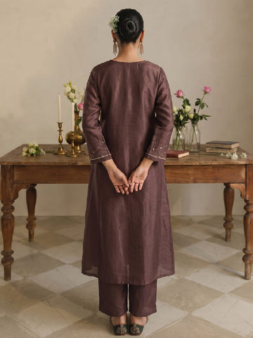 Brown Shimmer Kurta Set With Pants And Dupatta