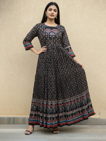 Varanga The Midnight Heritage Ajrak Fusion Kurta