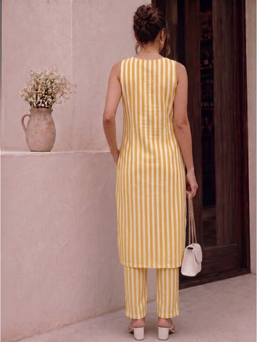 The Desert Sun Linear Women's Kurta Set