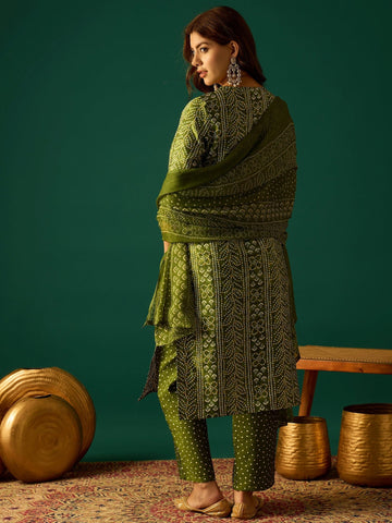 Kurta With Zari-Embroidered Yoke, Paired With Trousers And A Solid Lace-Detailed Dupatta