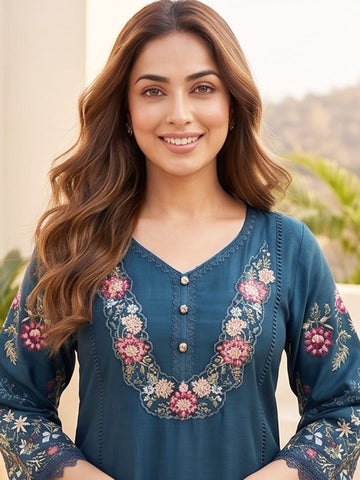 Varanga Women Floral Heavy Thread Embroidered Schffili Hem Kurta With Trouser & Dupatta