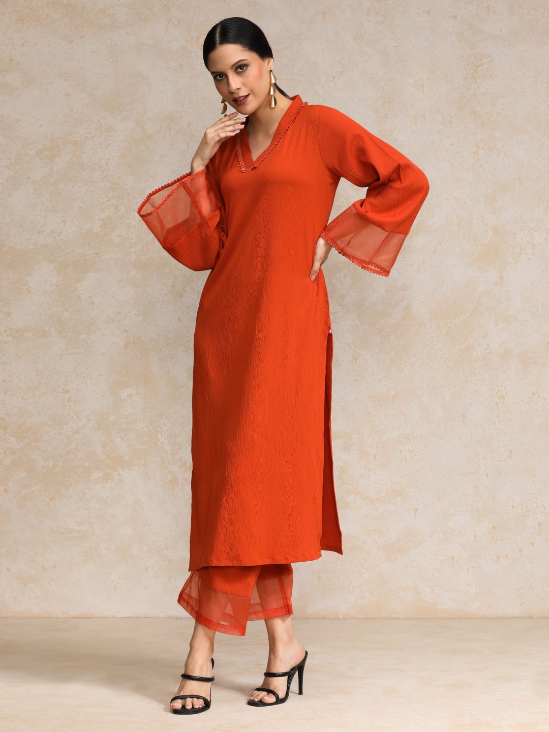 Varanga Women Rust Straight Kurta Paired With Tonal Bottom