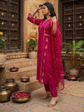 Artful EmbroideryKurta set With Dupatta