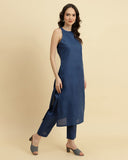 varanga blue women round neck kurta with trousers with dupatta