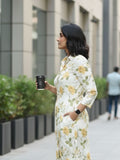 Varanga Women Floral Printed Regular Kurta with Trousers
