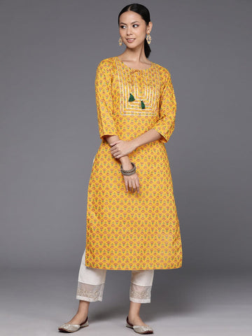 Varanga Women Yellow Floral Printed Round Neck Straight Kurta