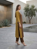 The Terra-Contrast Kurta Set