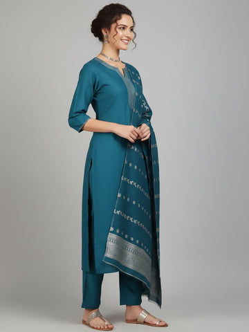 Varanga Women Thread detailed yoke Kurta and Trouser with Dupata