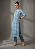 Varanga Women Paisely Printed V Neck Straight Kurta