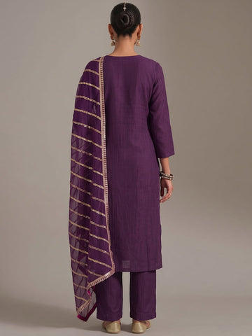 Modern & Minimalist Ethnic Kurta Set