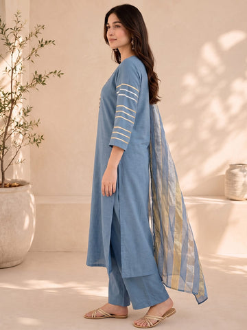 Grey Kurta Set Paired With A Shimmering Striped Dupatta