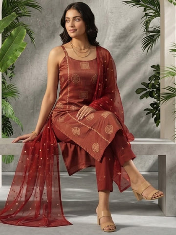 All Over Embroidered Halter Neck Kurta Set With Dupatta 33464