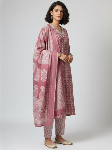 Varanga Women Floral Printed V Neck  Kurta with Trouser & Dupatta