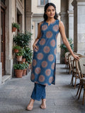 Women's Blue Geometric Printed Sleeveless Straight Kurta