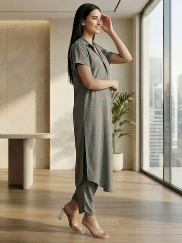 Minimalist & Functional Kurta Set