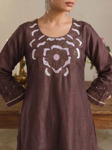 Brown Shimmer Kurta Set With Pants And Dupatta