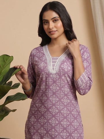 Varanga Women Floral Printed V Neck Kurta with Trouser & Dupatta