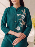 Women Shirt-Style Kurta Set Featuring Asymmetrical Floral Embroidery