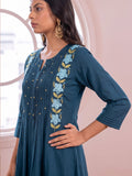 Women's Teal Blue Floral Embroidered Kurta With Trousers