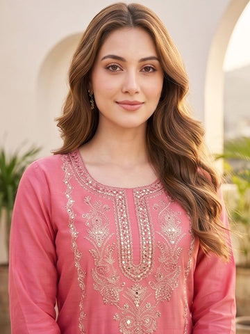 Zari embroidered kurta with trousers & sequins detailed contrast dupatta