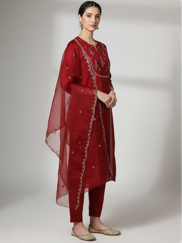 Varanga Women Thread & Sequin Embroidered Yoke Kurta With Trouser & Dupatta