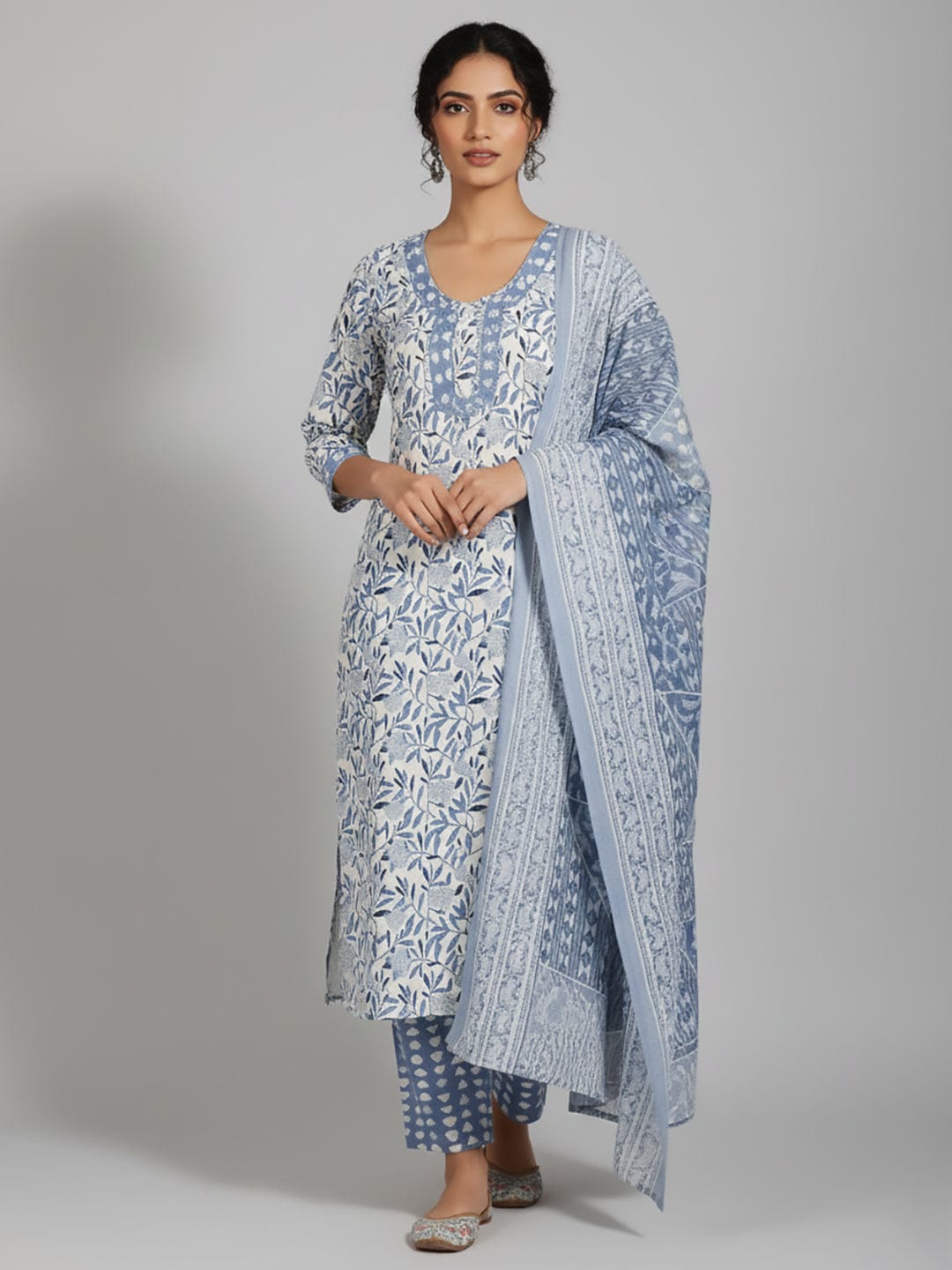 Varanga Women Ethnic Floral Printed V Neck Straight Kurta with Trouser & Dupatta