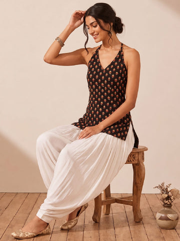 Women Black Sleeveless Short Kurti With Back Dori Detailing