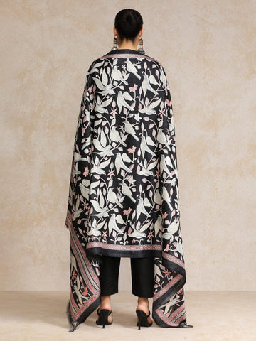 Varanga Women V Neck Kurta with Trouser and Printed Dupatta