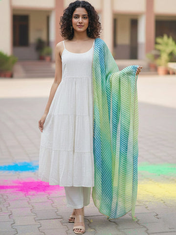 Trendy Lurex kurta Set in Off-White