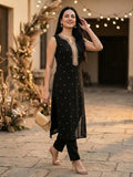 Retro-Chic Kurta Set