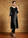 Varanga Women Thread Embroidered Floral Motif Kurta