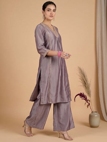 V Neck Kurta With Lace Detailing, Paired With Solid Trousers And A Contrasting Fuchsia Dupatta.