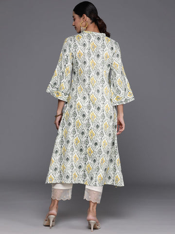 Varanga Women Green Abstract Printed Flared Sleeves Kurta