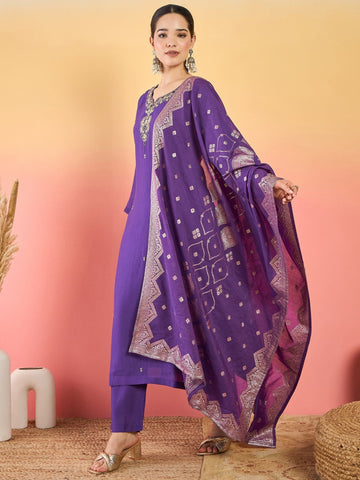 kurta set featuring a bead-embellished yoke, solid ankle-length trousers, and a brocade dupatta