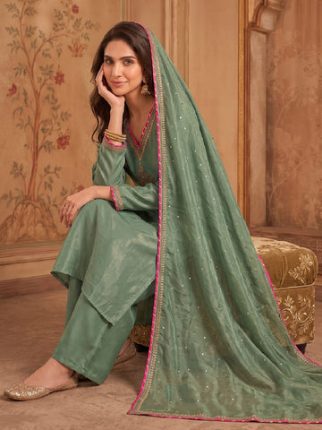 Varanga Women Embroidered dori Work Kurta with Palazzos & With Dupatta