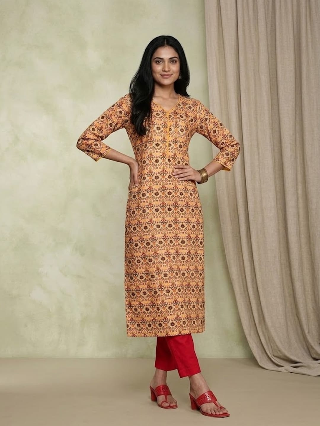 Varanga Yellow colour V neck allover print kurta