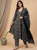 Varanga Women V-Neck Black Kurta Set With Dupatta