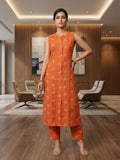 Modern & Chic Kurta Set
