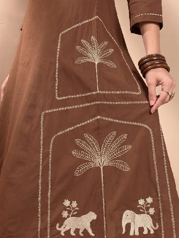 Varanga Women Ethnic Motifs Embroidered Pure Cotton Kurta with Trousers