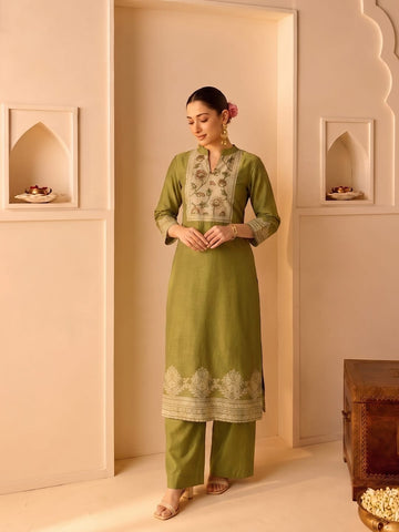 Chanderi Printed Kurta With Trouser And Dupatta