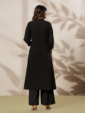 Chic & Modern Embroidered Kurta Set