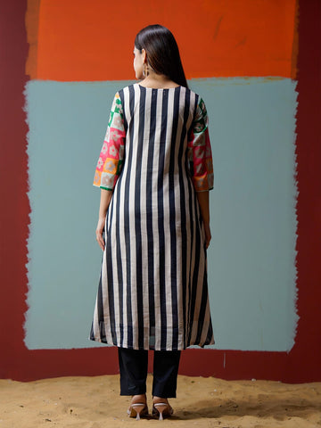 Vibrant Botanical Midnight Kurta