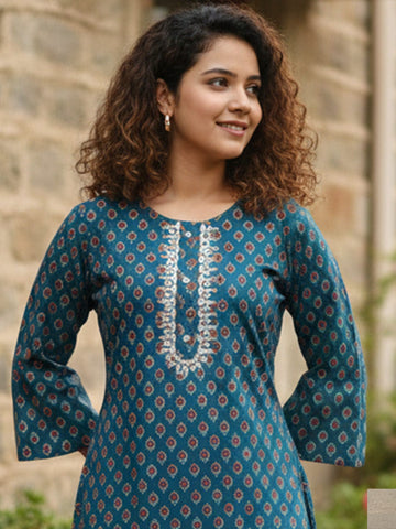 Varanga Teal green cotton Kurta