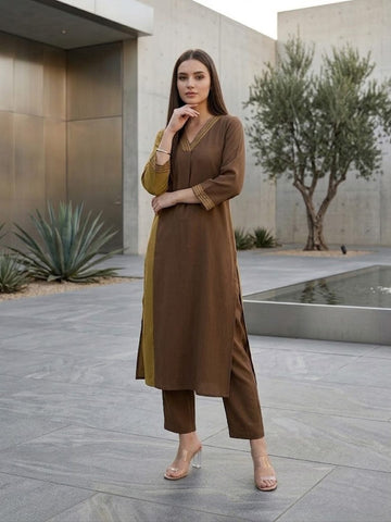 The Terra-Contrast Kurta Set