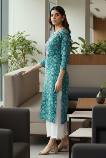 Varanga Women Turquoise Blue Floral Printed Straight Kurta
