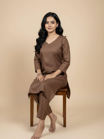 Varanga Women V Neck Straight Kurta With Pants & Dupatta